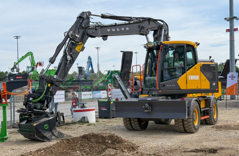 Volvo EWR150 Electric klar for kundene