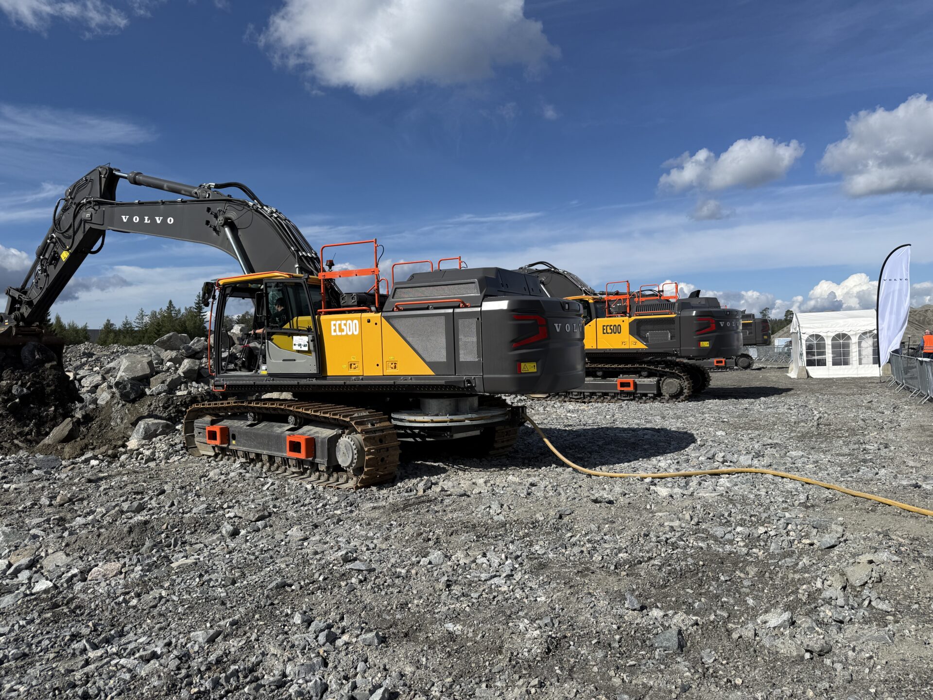 Volvos elektriske beltegraver EC500 Electric har førstegangsvisning under Volvodagene 2026 i Drøbak denne uken. (Foto: Njål Hagen)