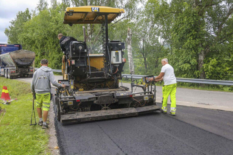 Etter regionreformen: 40 prosent mindre asfalt, dårligere veier og presset bransje